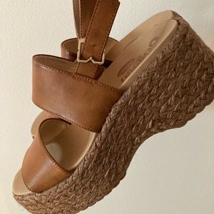 Dr. Scholl’s Delaney Platform Sandals